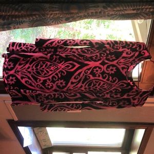 Cute flowy dress with pockets! Tee for the Soul